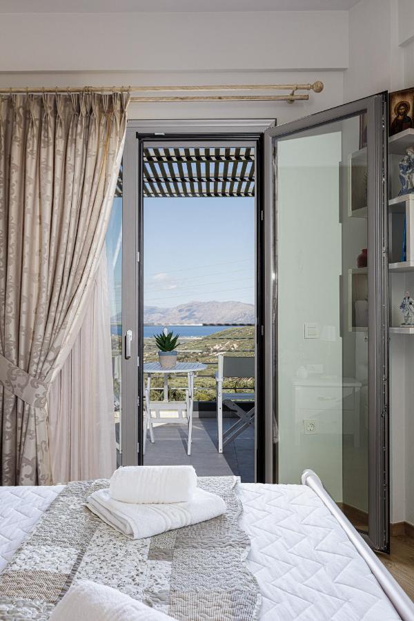 Villa Chryssi Kíssamos Exteriör bild